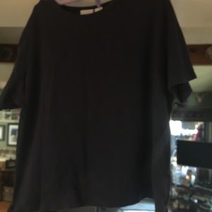 Soma woman’s navy T-shirt plus size